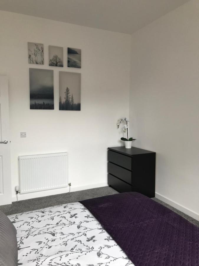 Carvetii - Edward House A - 2 Dbl bed 1st floor flat Lejlighed Dunfermline Eksteriør billede