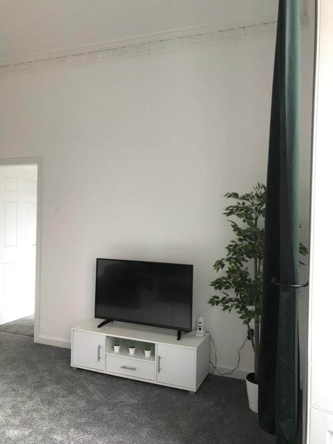 Carvetii - Edward House A - 2 Dbl bed 1st floor flat Lejlighed Dunfermline Eksteriør billede